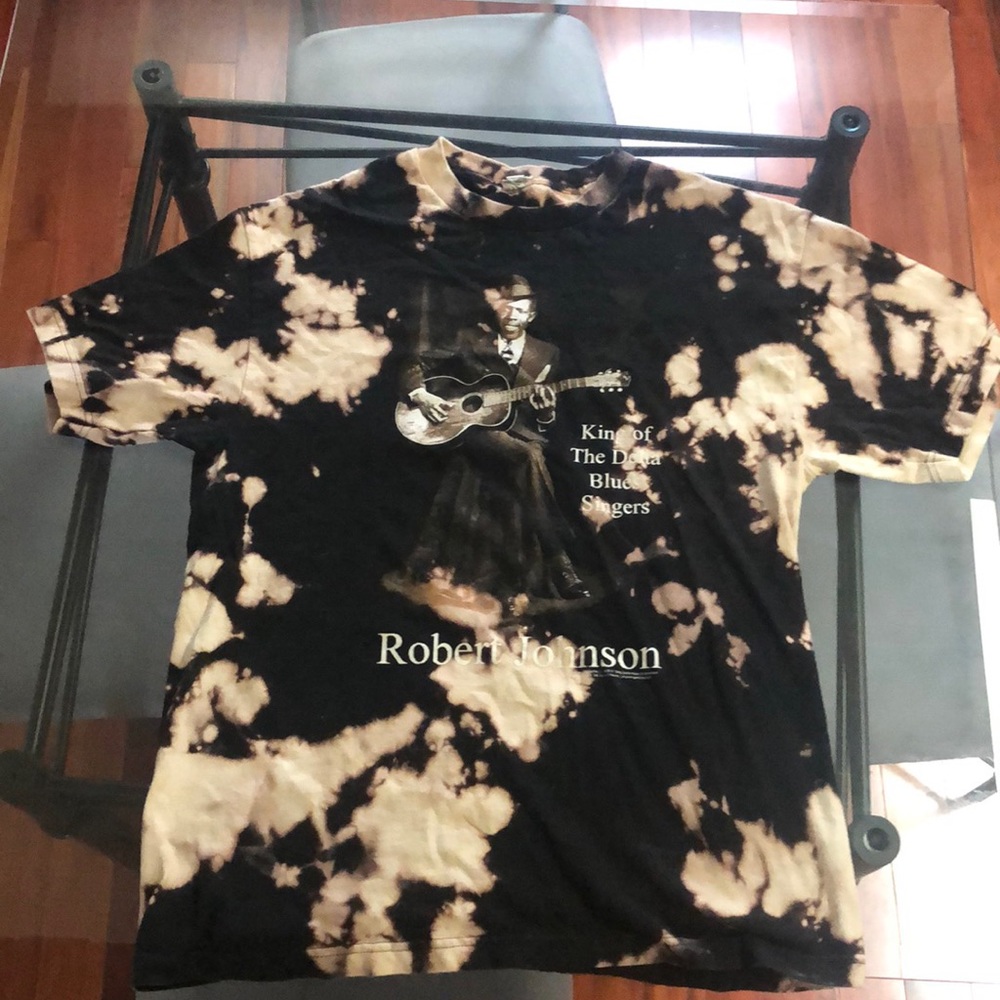 Robert Johnson reverse tie dye vintage t-shirt